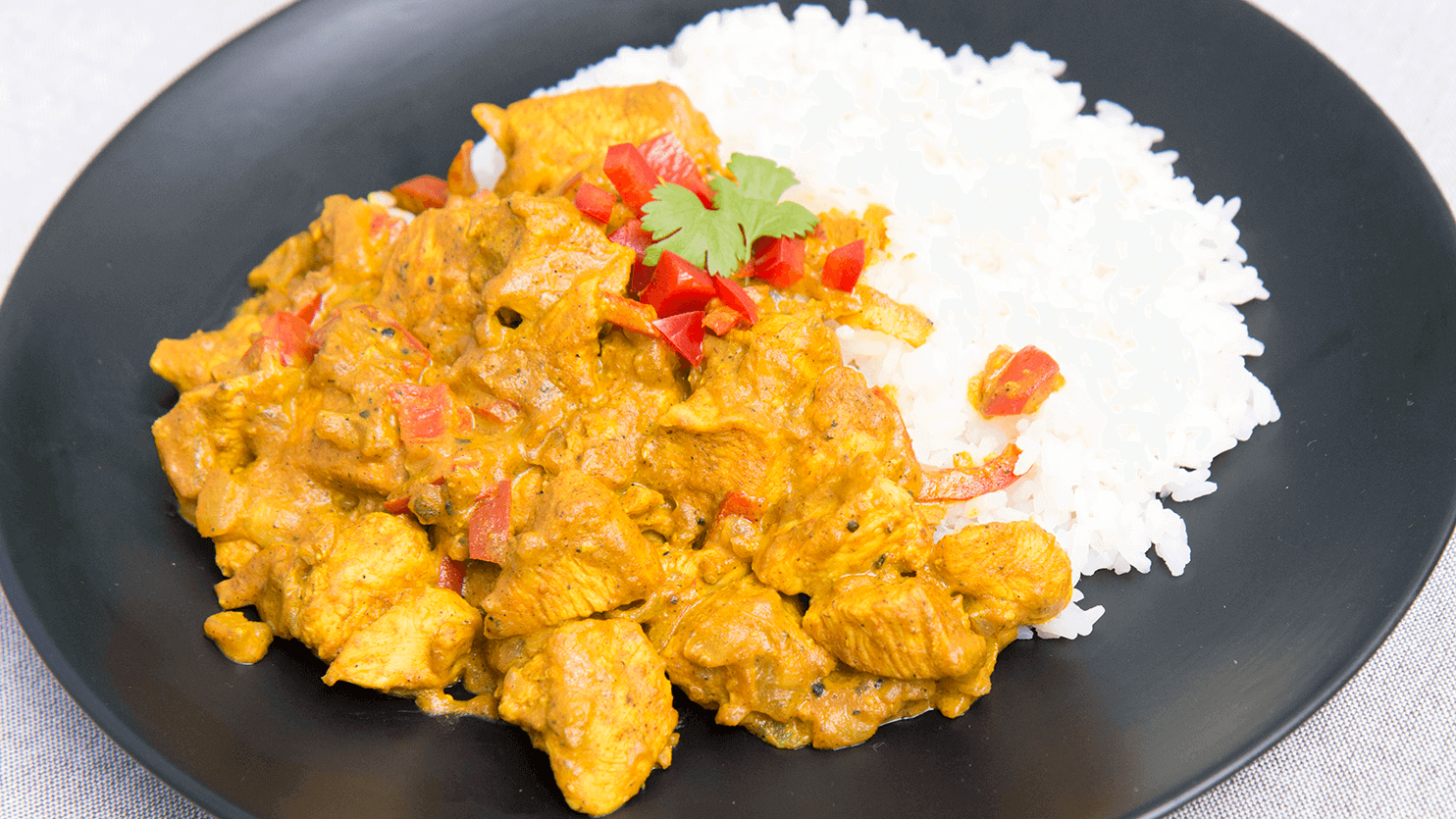Kurczak w kremowym sosie curry – prosty przepis