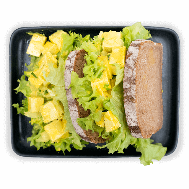 Kanapki z pastą „jajeczną” z tofu