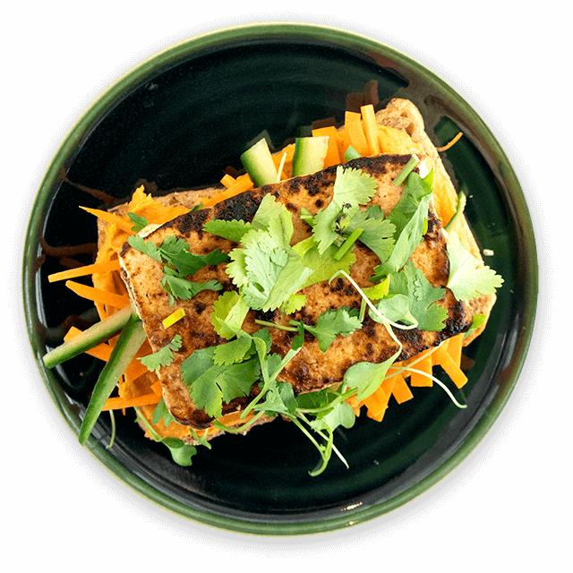 Kanapka z grillowanym tofu