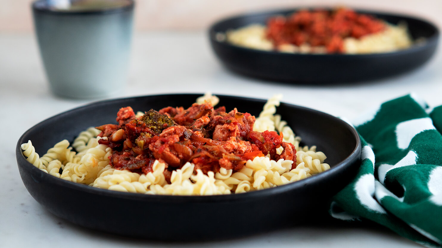 Danie makaronowe z mięsem mielonym a la spaghetti