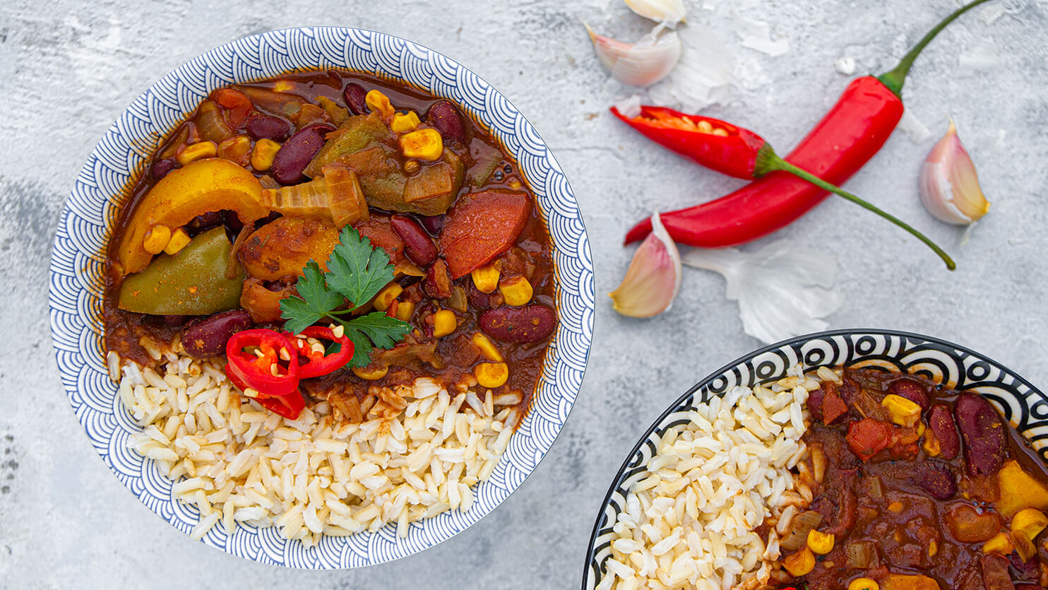 Chilli sin carne z ryżem