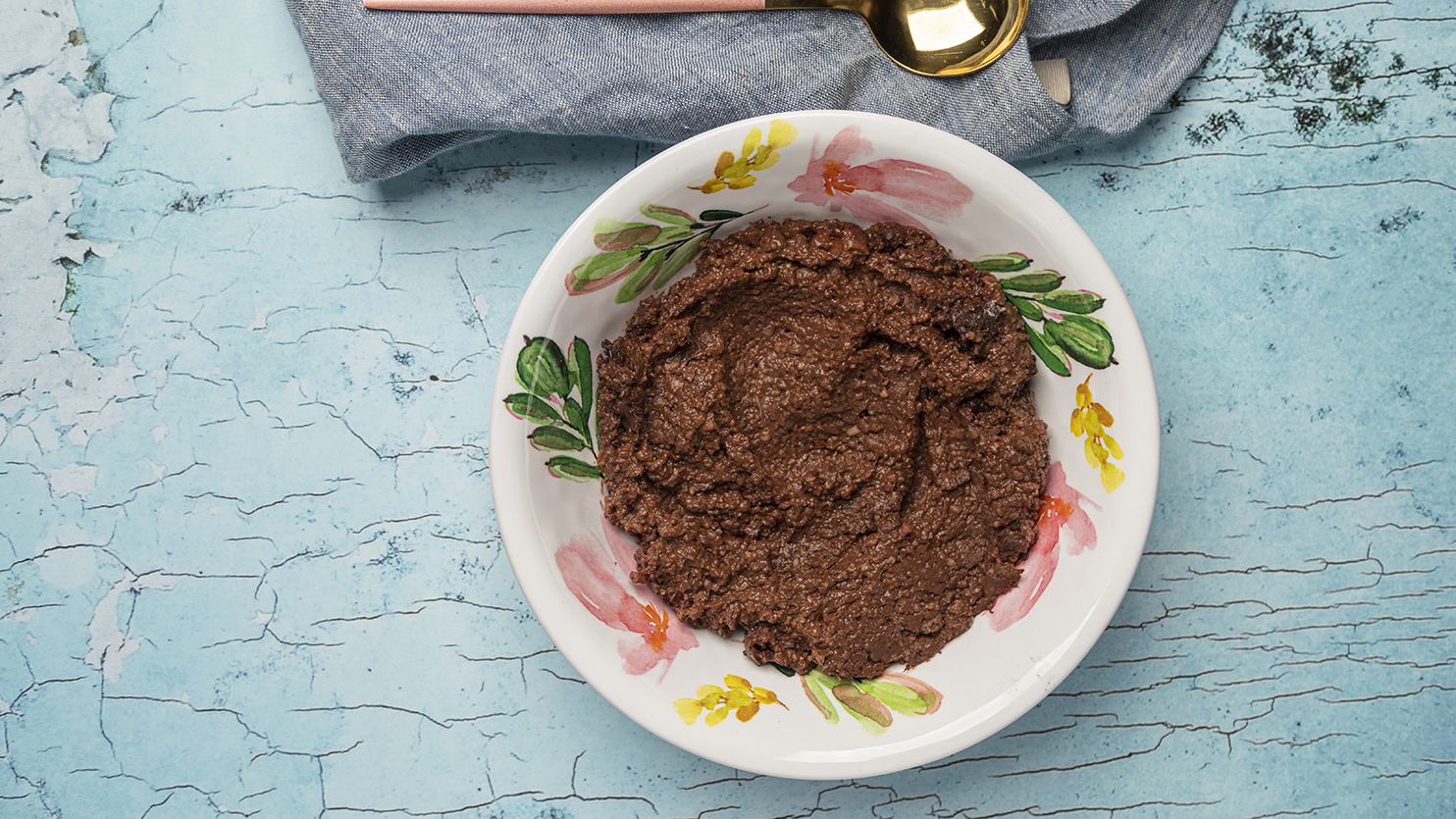 Pudding czekoladowy z wiśniami