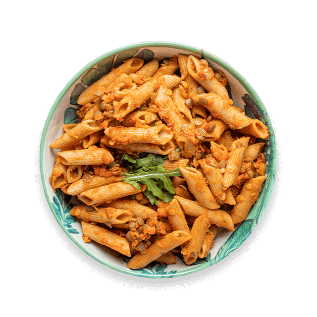 Makaron penne z sosem bolońskim z soczewicy