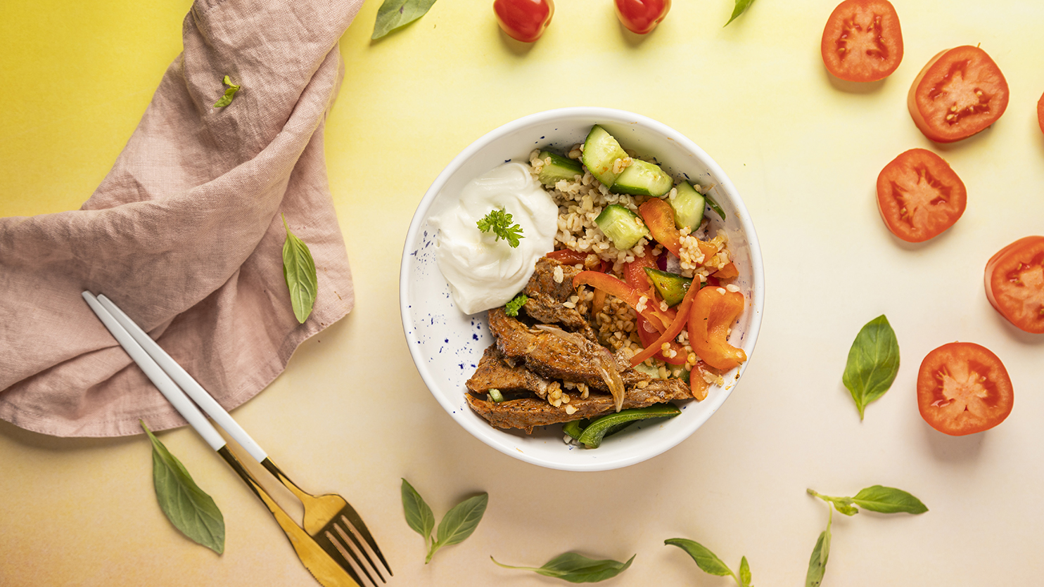 Lekka sałatka gyros z wieprzowiną