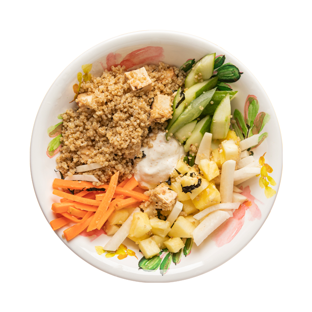 Buddha bowl z wędzonym tofu