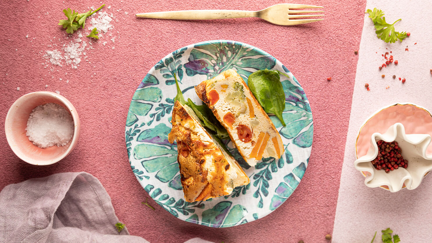 Frittata z batatem, brokułami i serem feta
