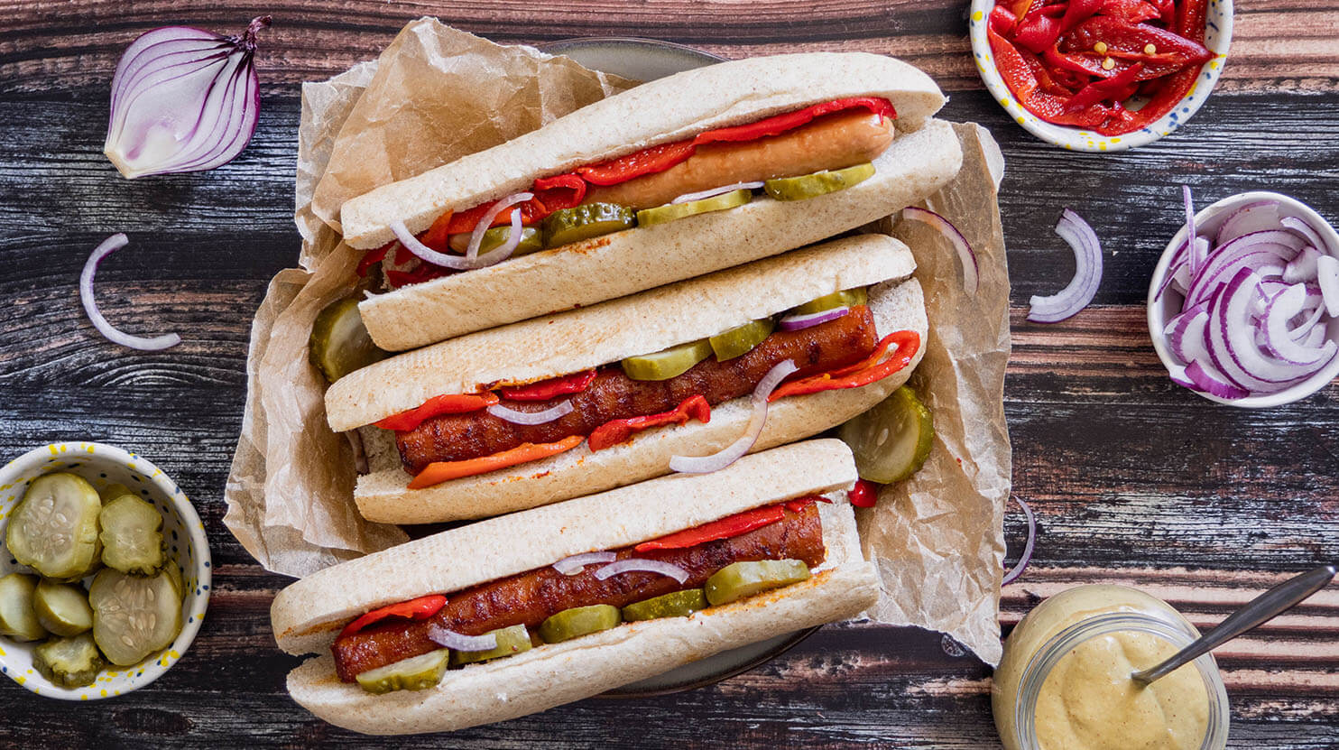 Wegański hot dog z marchewką