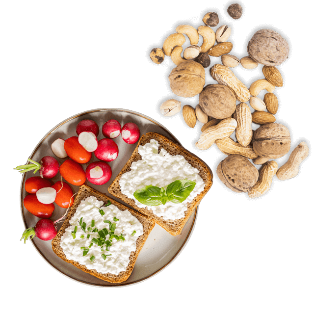 Lunchbox Kanapki z ziołowym twarożkiem + jogurt + orzechy