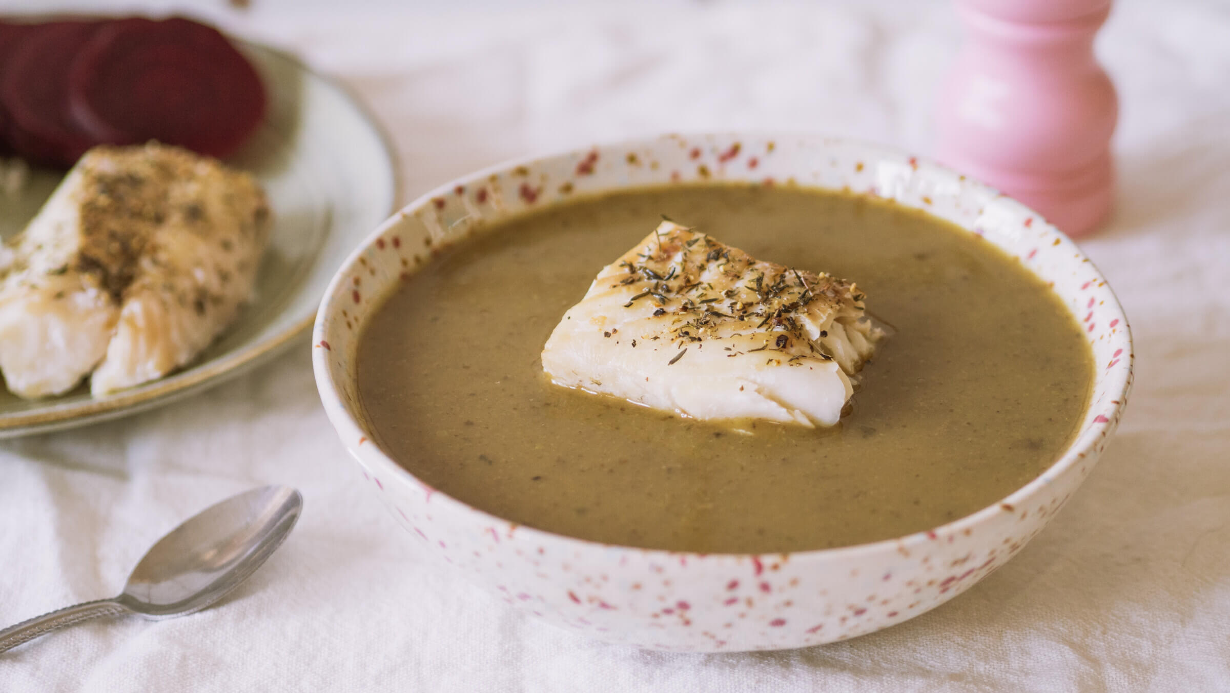 Zupa grzybowa z pieczonym dorszem